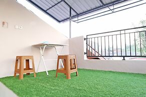 OYO 2192 D'ostha HomeStay Syariah