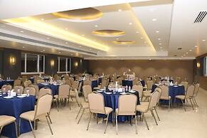 Cosmique Clarks Inn Suites , Goa