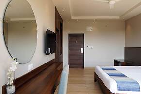 Cosmique Clarks Inn Suites , Goa