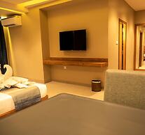 Cosmique Clarks Inn Suites , Goa