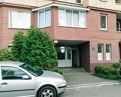 Two-storey apartment near IEC