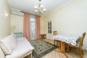 Apartment near Ocean Plaza