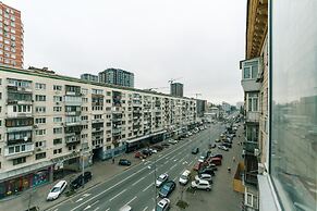 Apartment near Ocean Plaza