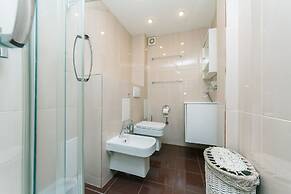 Apartment near Olympic Stadium