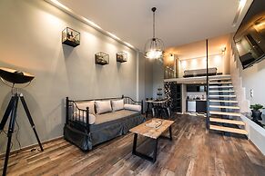 Oinoelia Luxury Suites & Residence