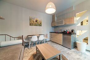 Oinoelia Luxury Suites & Residence