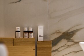 Oinoelia Luxury Suites & Residence