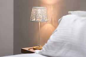 Oinoelia Luxury Suites & Residence