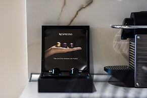 Oinoelia Luxury Suites & Residence