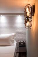 Oinoelia Luxury Suites & Residence