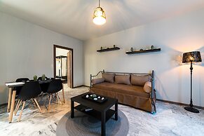 Oinoelia Luxury Suites & Residence