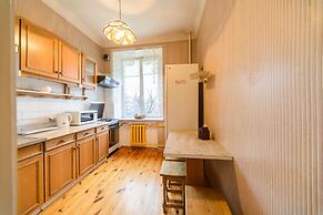Apartment near Olympic Stadium