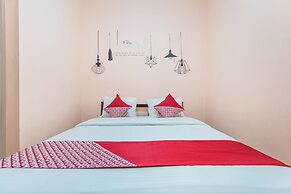 Super OYO 2034 Eden Guest House