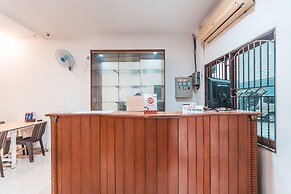 Super OYO 2034 Eden Guest House