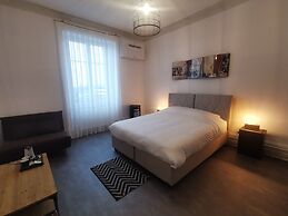 Colmar Suites