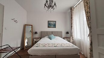Colmar Suites