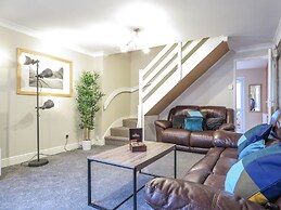 Tudors eSuites Four Bedroom House