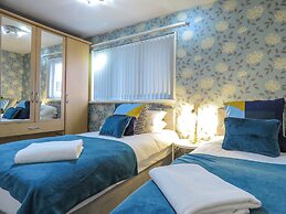 Tudors eSuites Four Bedroom House