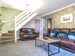 Tudors eSuites Four Bedroom House