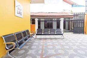 OYO Life 2158 Arista Residence Syariah