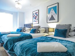 Tudors eSuites Birmingham Canalside Apartments