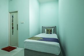 OYO Life 1889 Mbuahpage