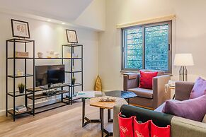Wild Jordan Center Lodges