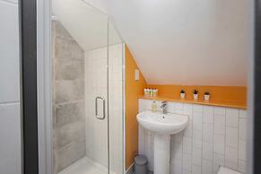 Higgihaus at 3a Cheltenham Lane Bristol