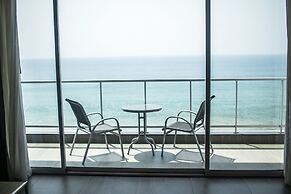 Waves Luxury Apartments