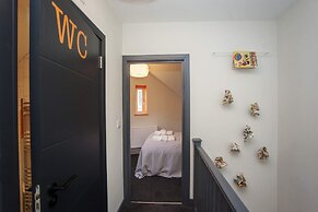 Higgihaus at 3b Cheltenham Lane Bristol