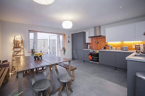 Higgihaus at 3b Cheltenham Lane Bristol