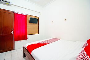 Super OYO 1788 House 24