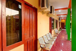 Super OYO 1788 House 24