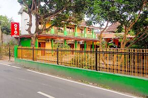 Super OYO 1788 House 24