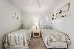 Sand N Suds 3 Bedroom Home by RedAwning