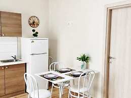 Monad Apartments Dragoumi