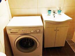 Monad Apartments Dragoumi