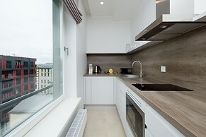 8ERA Business Executive Rotermanni Apts