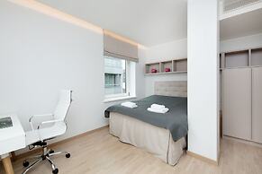 8ERA Business Executive Rotermanni Apts