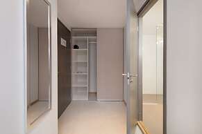 8ERA Business Executive Rotermanni Apts