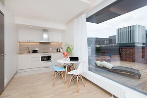 8ERA Business Executive Rotermanni Apts