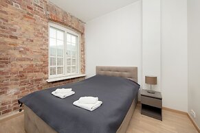 8ERA Business Executive Rotermanni Apts