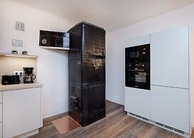 Blacksmith Old Town Apartments