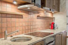 Blacksmith Old Town Apartments