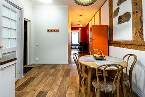 Blacksmith Old Town Apartments