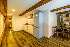 Blacksmith Old Town Apartments