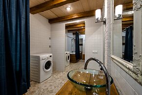 Blacksmith Old Town Apartments