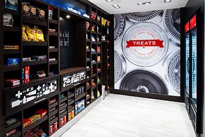 Hampton Inn & Suites Adrian