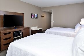 Hampton Inn & Suites Adrian