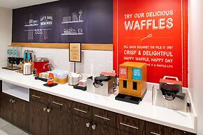 Hampton Inn & Suites Adrian